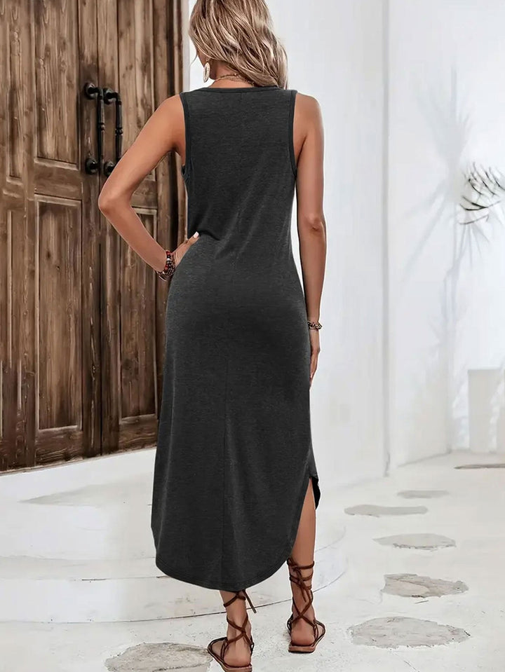 Brandy - Stylish Sleevless Maxi Dress