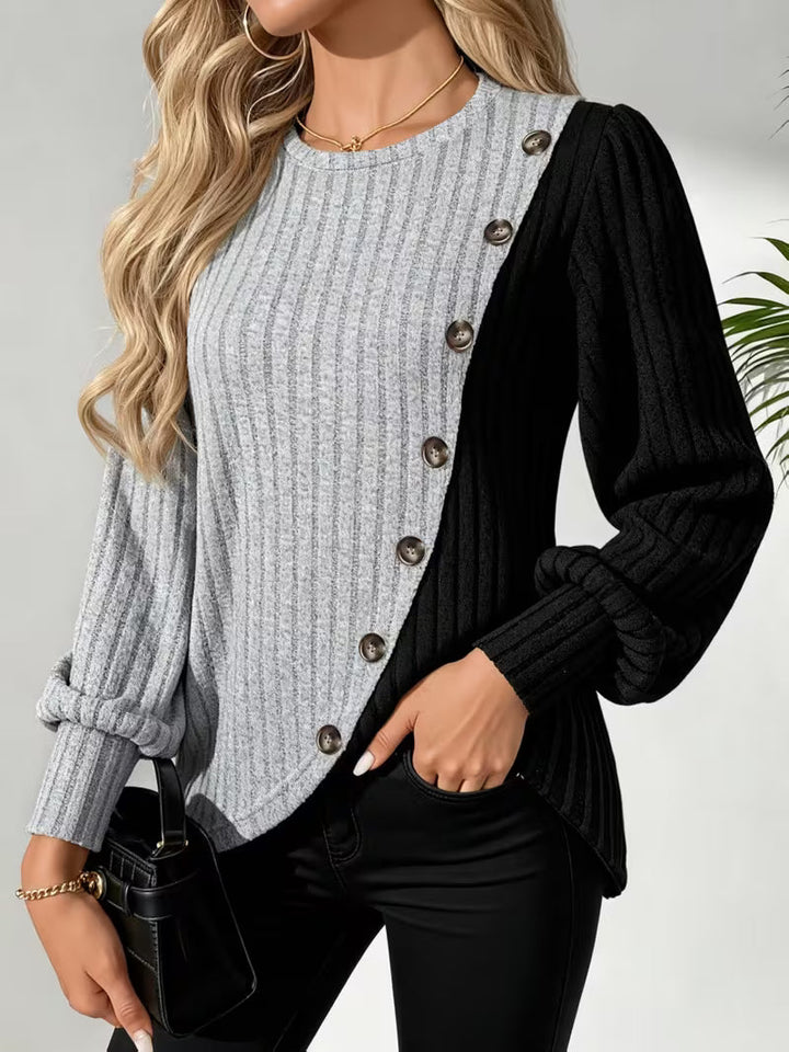 Leonieina - Top With Asymmetric Row Of Buttons
