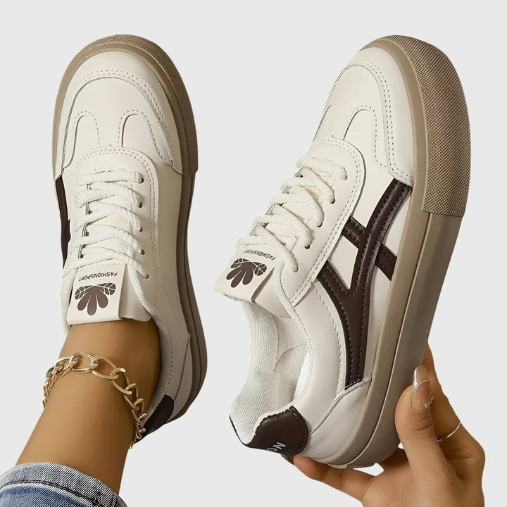 Nimbusgrip - Sneakers With Lace-Up Closure and Contrast Stripes