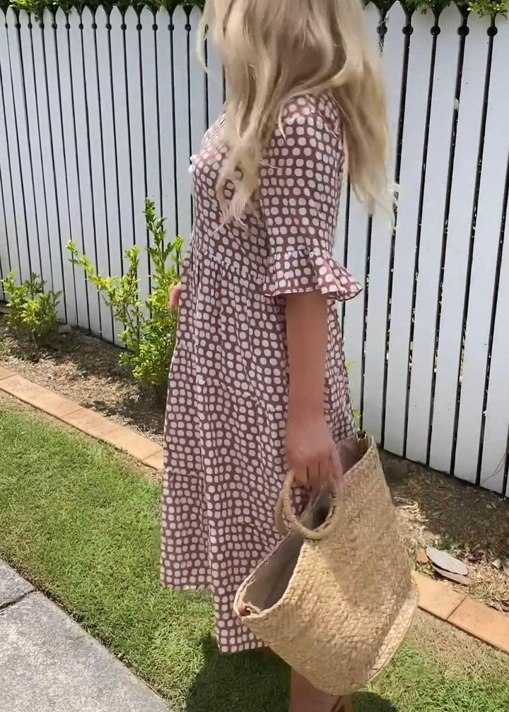Yumi - Short Sleeve Midi Dress