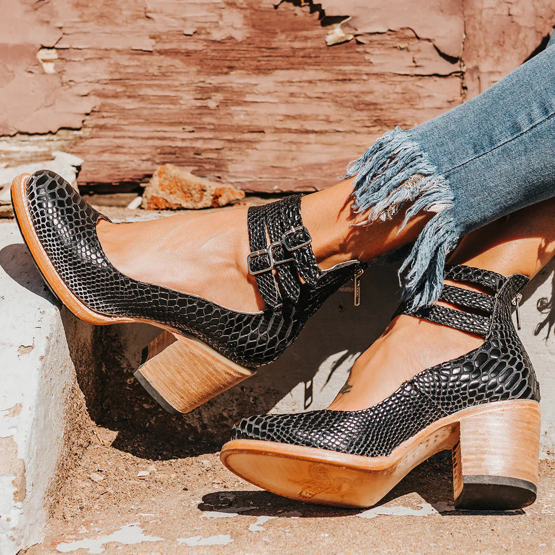 Steffie – Wooden High Heels
