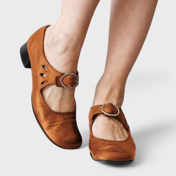 Meliia - Single Buckle Shoes
