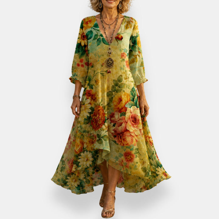 Emila - Flowy Floral Dress With V-neck