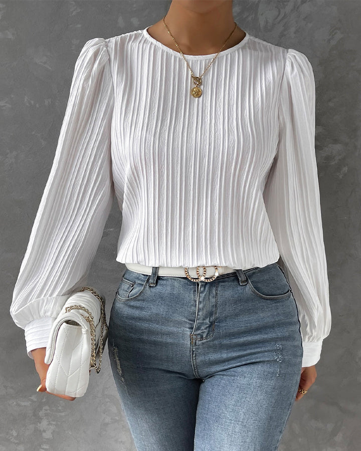 Jiana - Graceful Lantern Sleeve Top