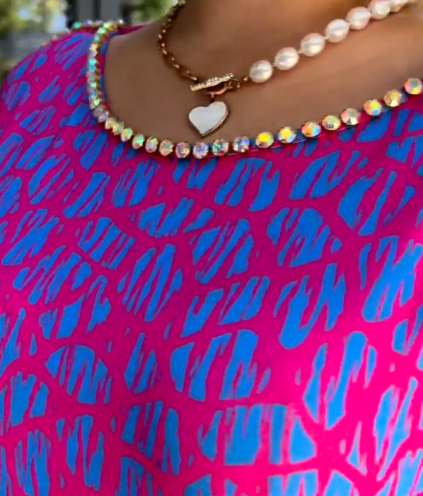 Bettina - Fashionable Dress with Print