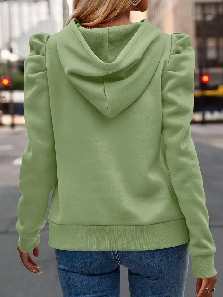 Nandita - Breathable Long Sleeve Hoodie