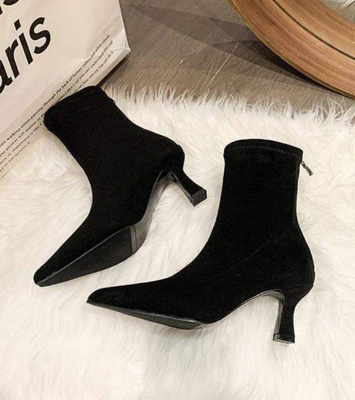 Sanduni - Leather Ankle Boot With Mid-Heel