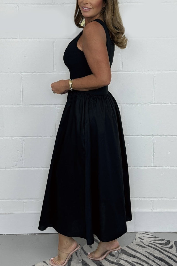 Cristiana - Sleeveless Dress With Square Neckline