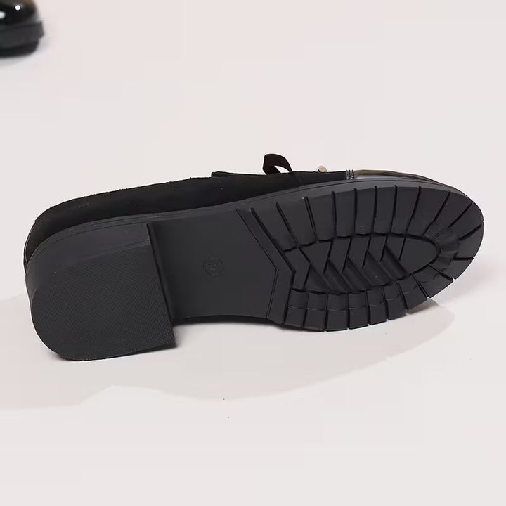 Saskana - Loafers With Bow and Glossy Toe Cap