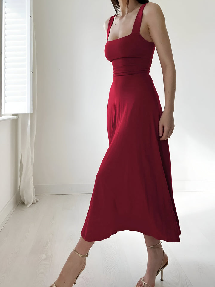Jasmini - Midi Dress
