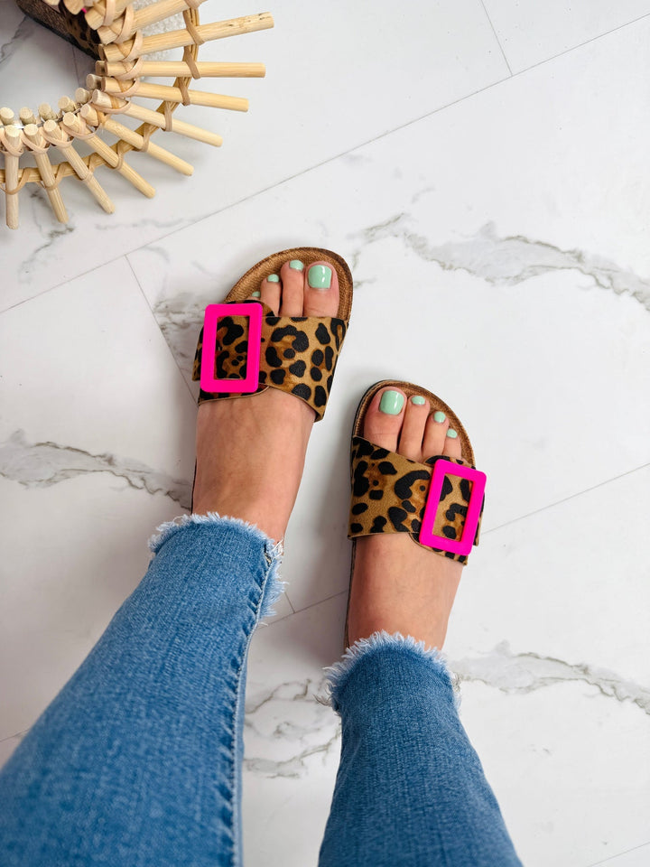 Nihya - Buckle Closure Sandals