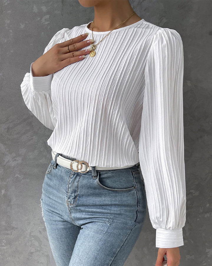 Jiana - Graceful Lantern Sleeve Top