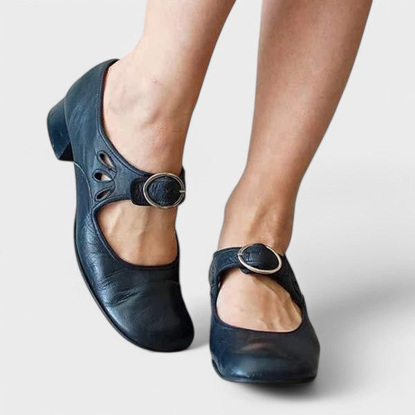 Meliia - Single Buckle Shoes