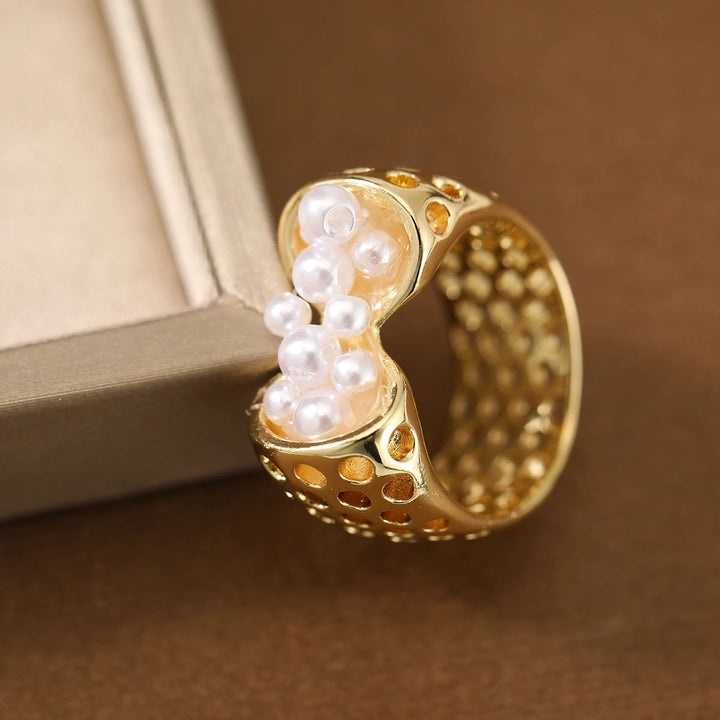 Velmira - Sculptural Pearl Wrap Ring