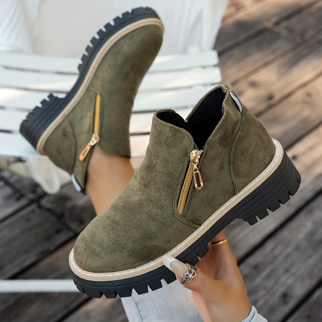 Gwenetora - Suede Ankle Boots With Side Zip
