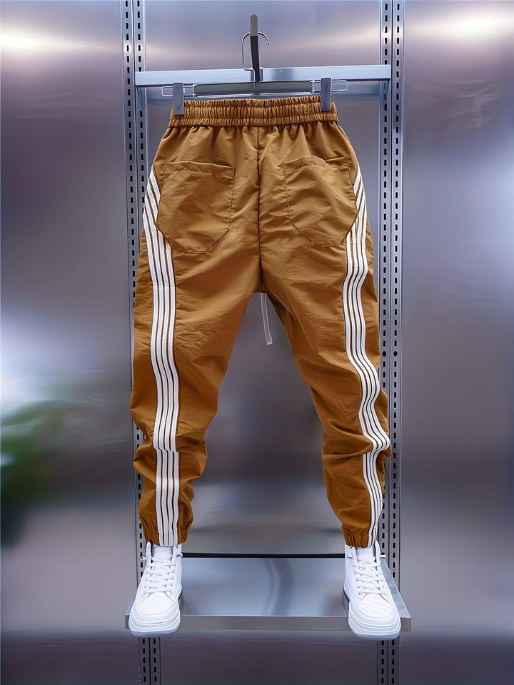 Itzik - Casual Pant With Back Pockets