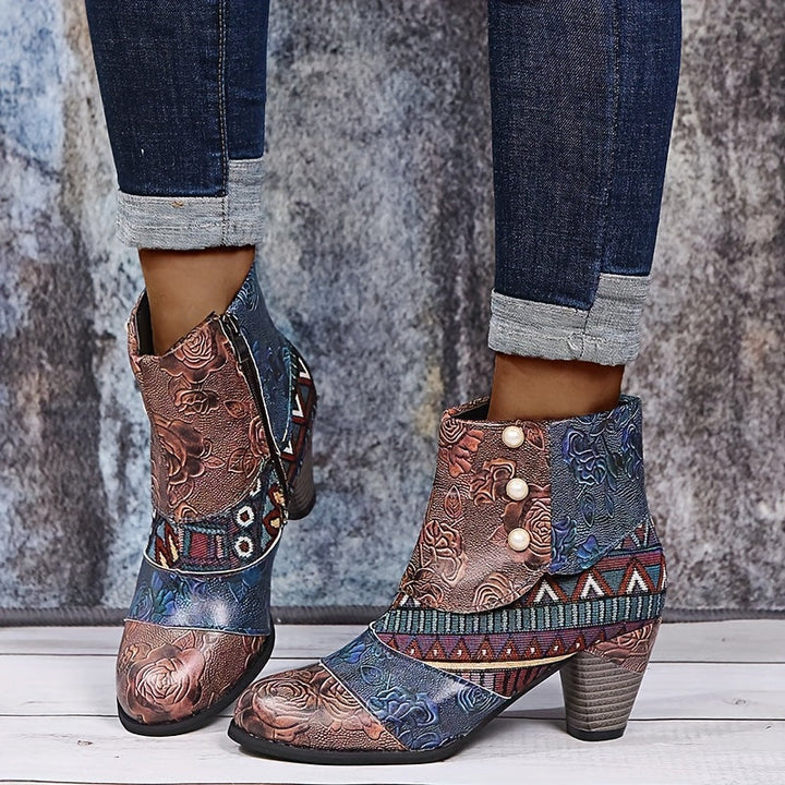 Briis - Chunky Heel Short Boot