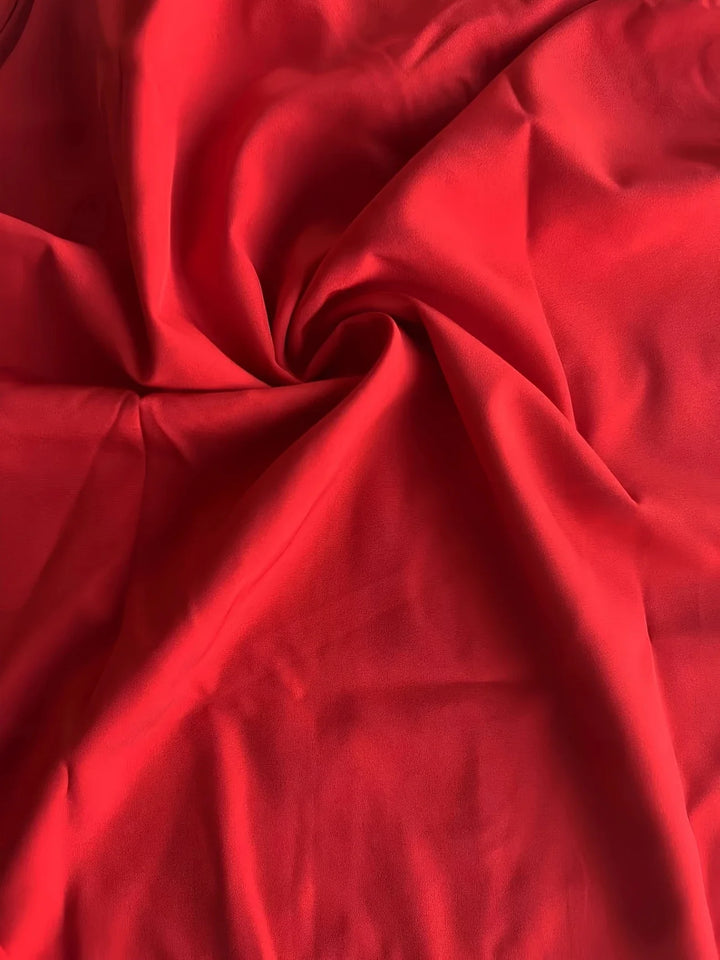 Cebulska - Elegant Sleeveless Surplice Blouse