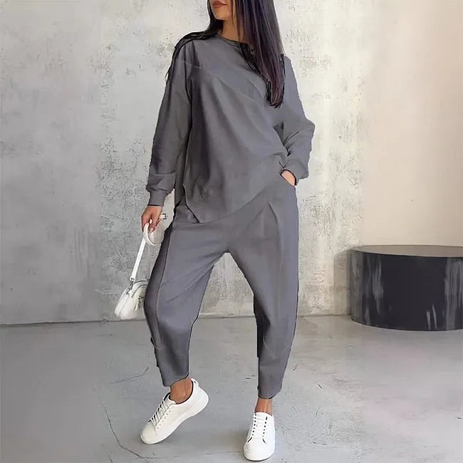 Velea - Casual Long Sleeve Sweatshirt and Jogger Set