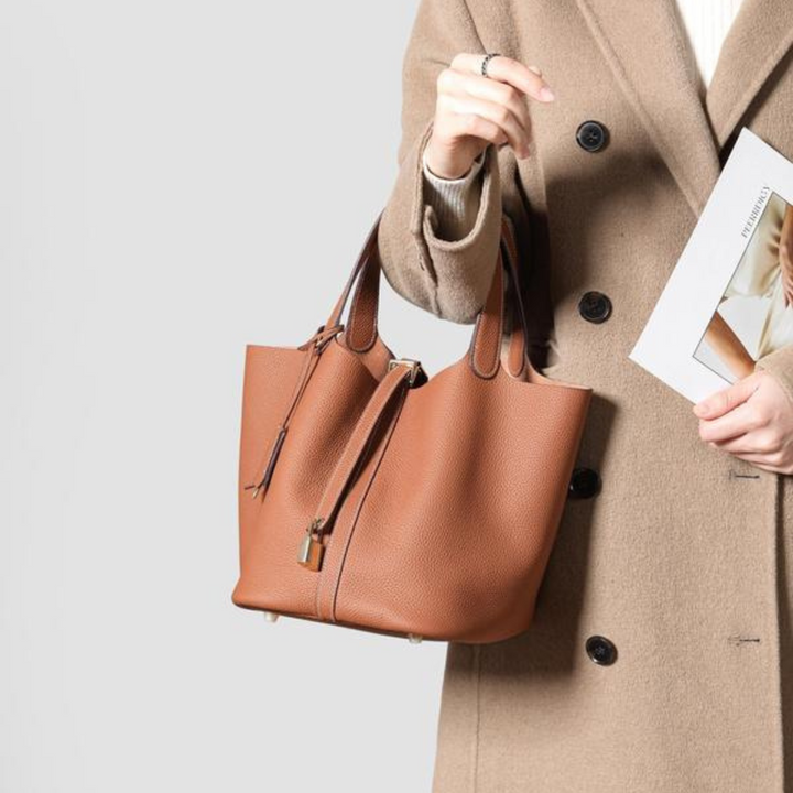 Joolia - Stylish Kate Lock Handbag