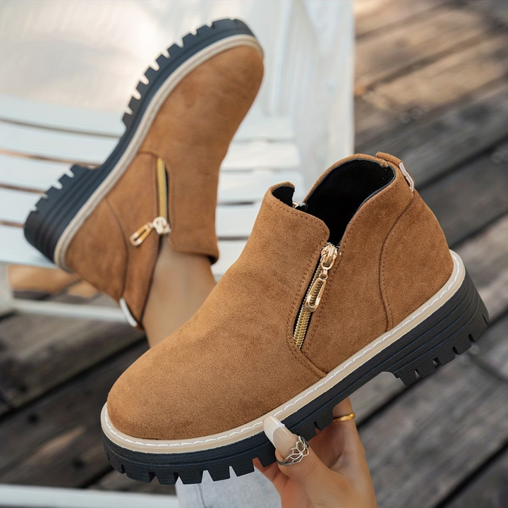 Gwenetora - Suede Ankle Boots With Side Zip