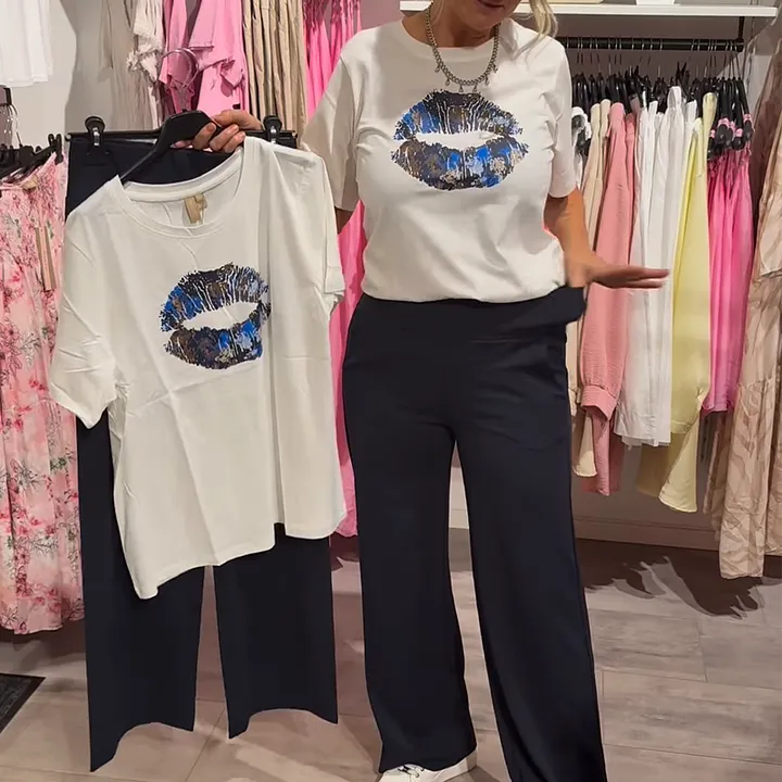 Lynnia - Printed Top And Pants Set