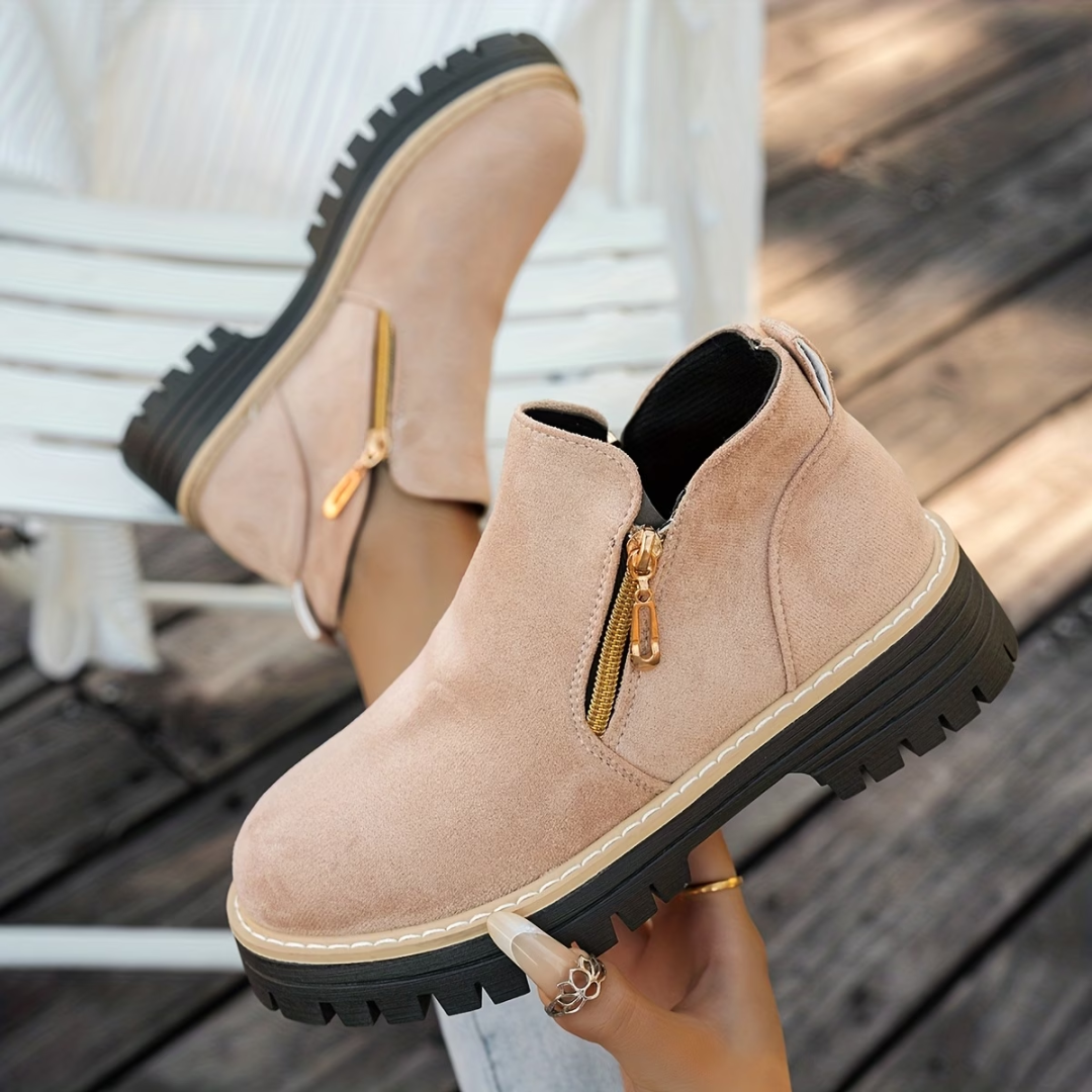 Gwenetora - Suede Ankle Boots With Side Zip