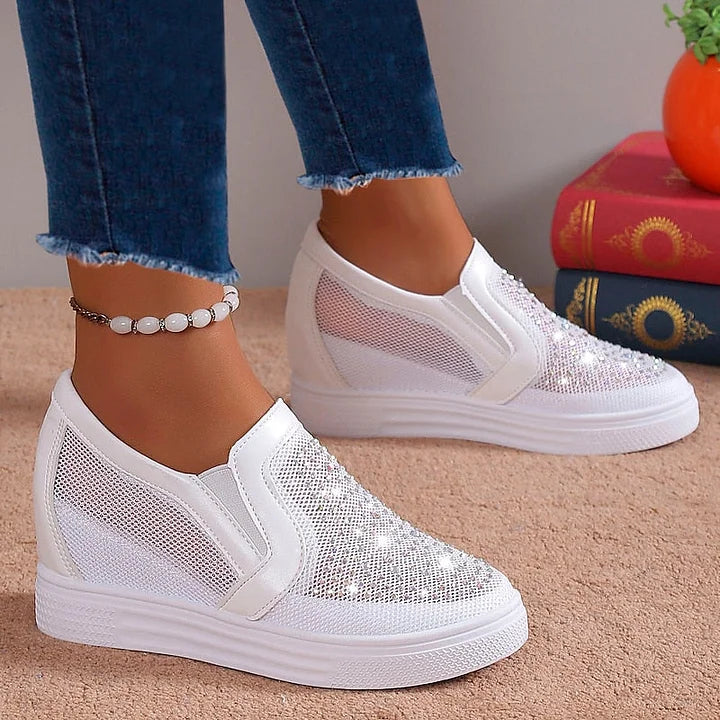 Ormira - Comfortable Non-Slip Sneaker