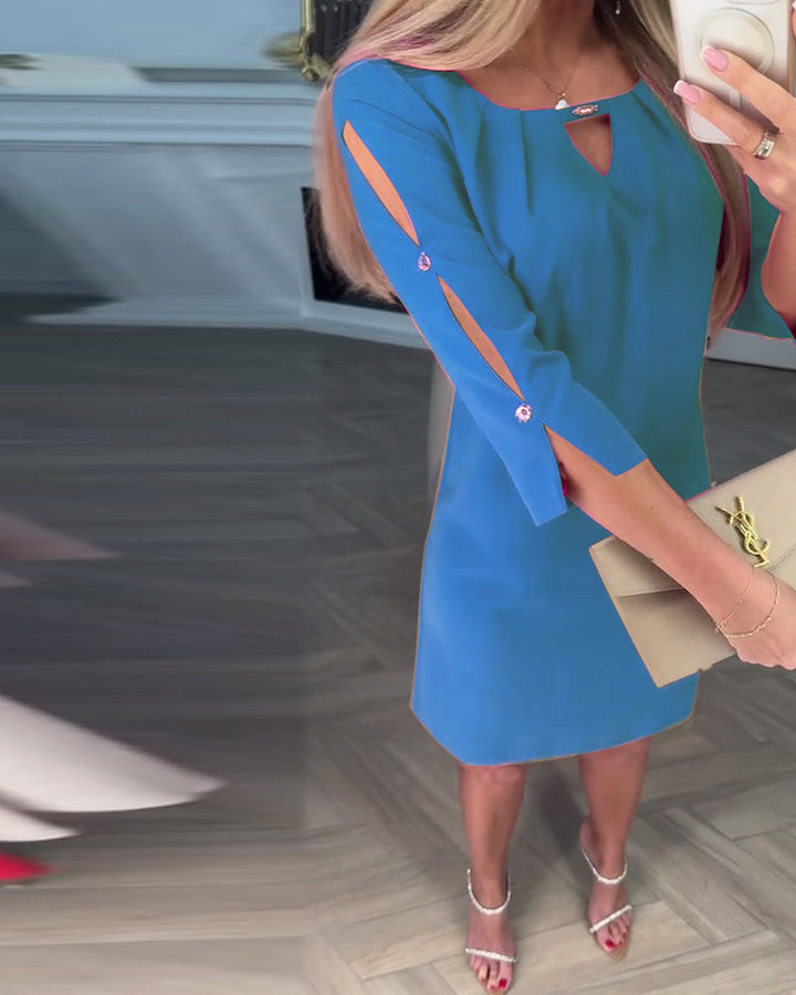 Kamelia - Keyhole Slit Sleeve Mini Dress