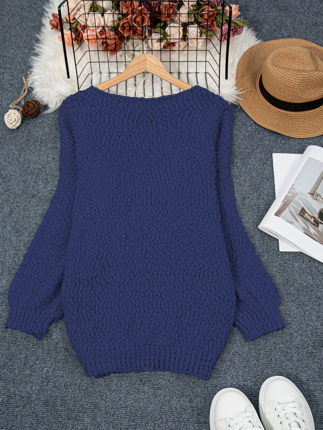Jeannette - Round Neck Long Sleeve Sweater