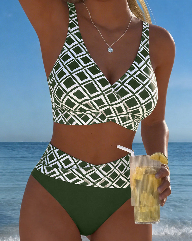 Chelvi - Elegant Two Piece Bikini With Diamond Pattern