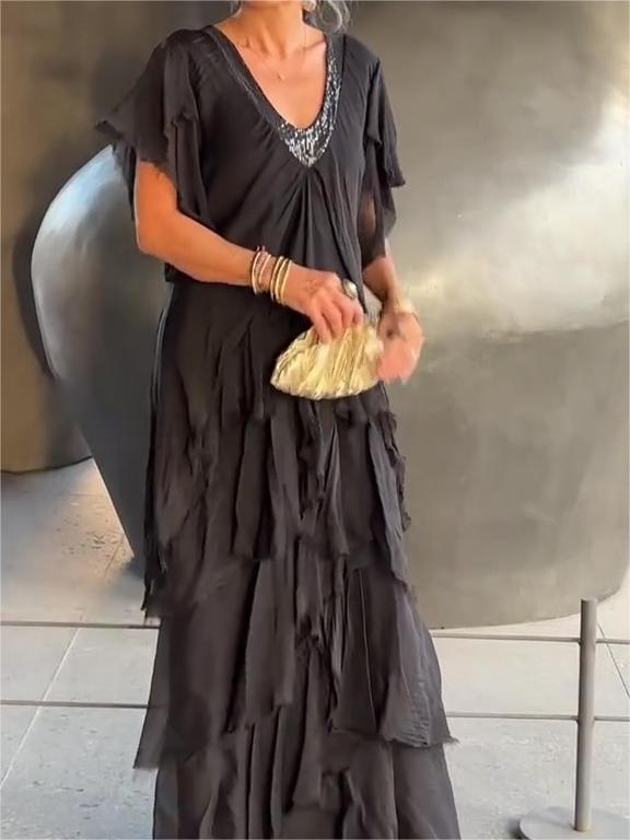 Carlijn - Elegant V-Neck Maxi Dress