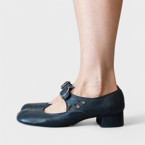 Lois - Single Buckle Shoes