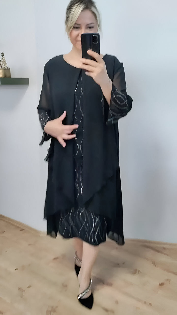 Nienke - Elegant Wrap Dress