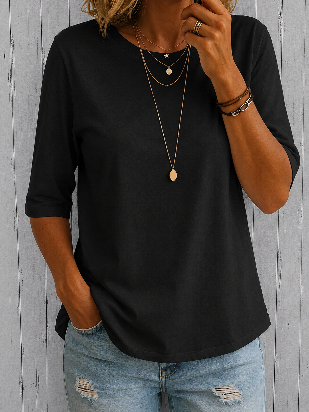 Alivea - Crew Neck Three Quarter Sleeve T-Shirt