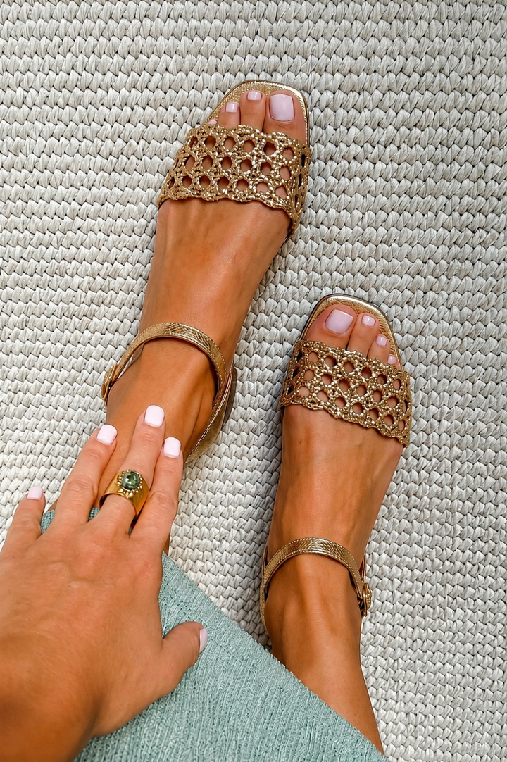 Dania - Buckle Strap Flat Sandal