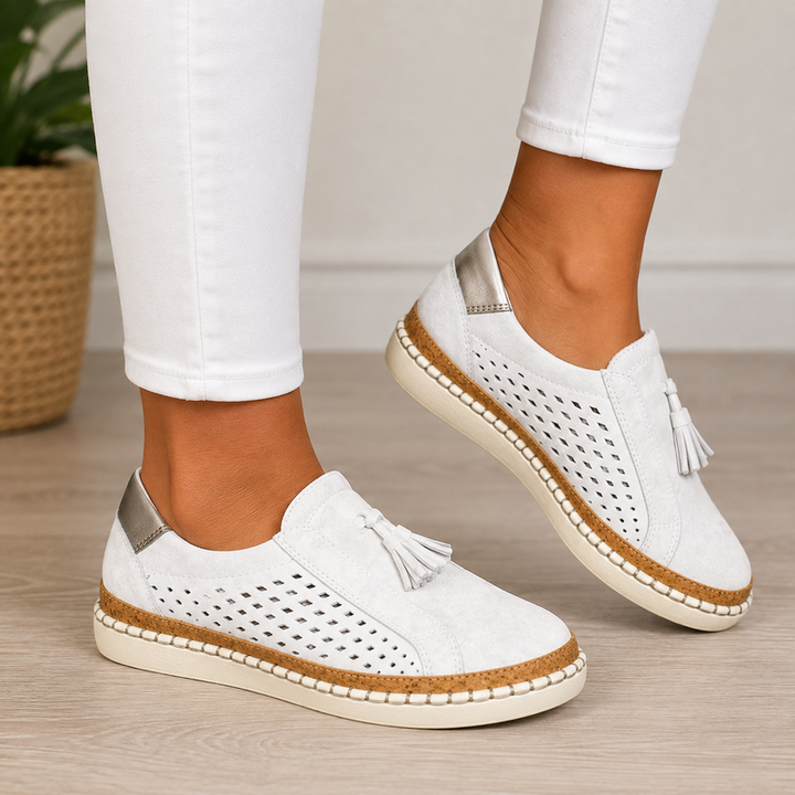 Neriana - Perforated Tassel Slip-On Platform Loafers