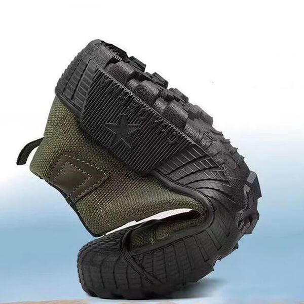 Stratosmark - Elegant Non-Slip Shoes