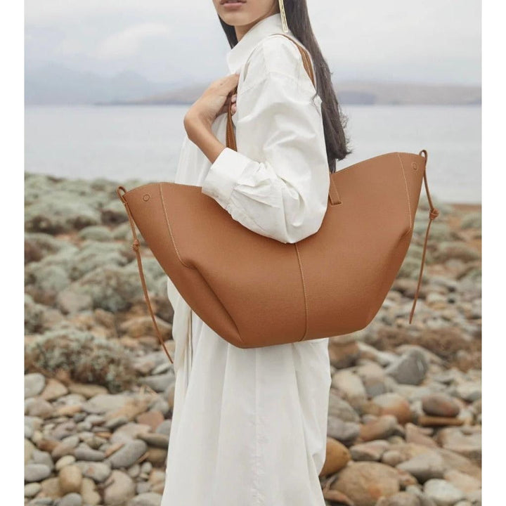 Araceli - Large Capacity Shoulder Bag