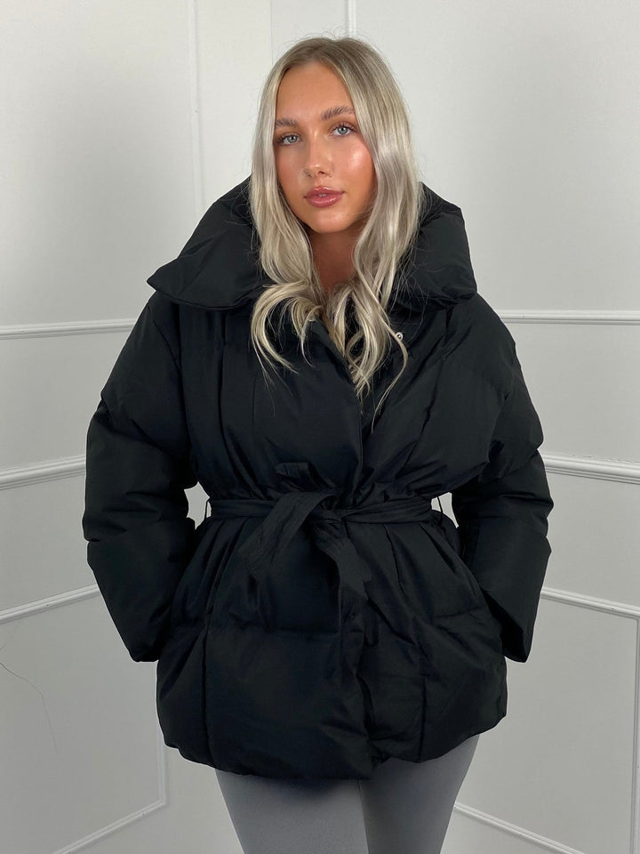 Heidie - Short Belt Pocket Puffer Jacket
