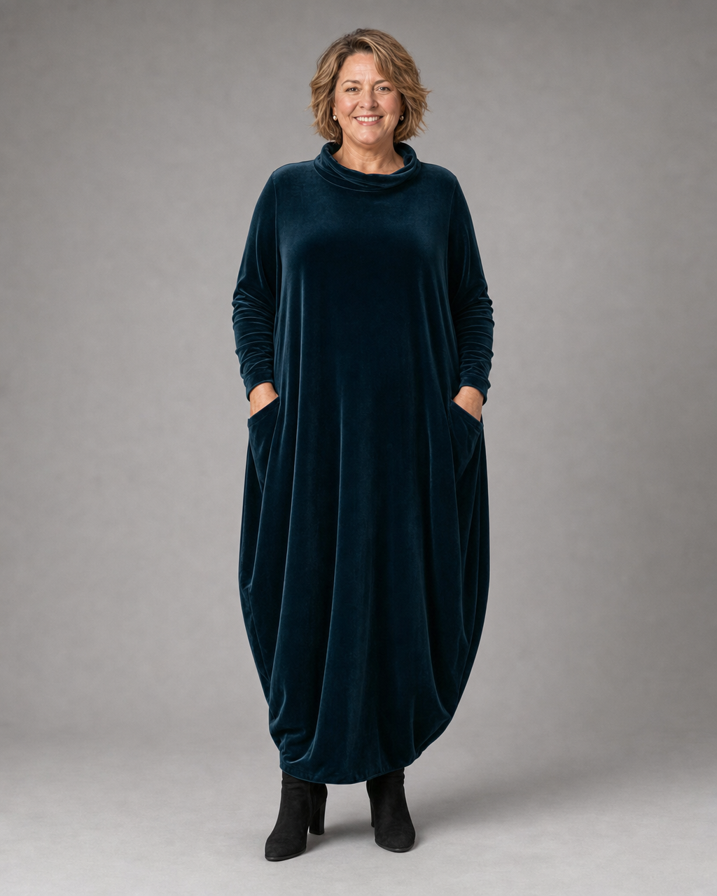 Ilianyette - Velvet High Neck Loose Fit Maxi Dress