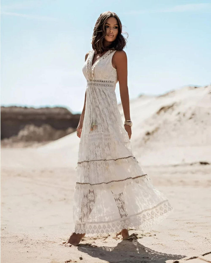 Jooli - Elegant Bohemian Style Dress