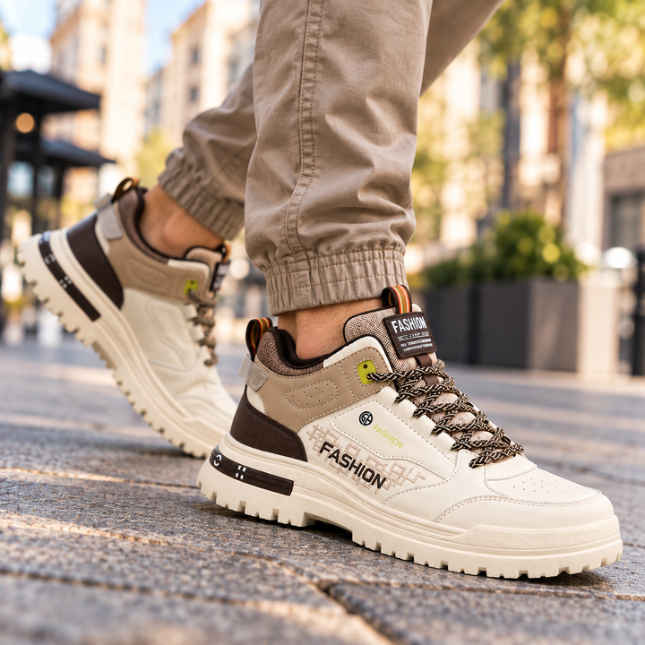 Apexform - Sneakers With Contrast Panels and Chunky Soles