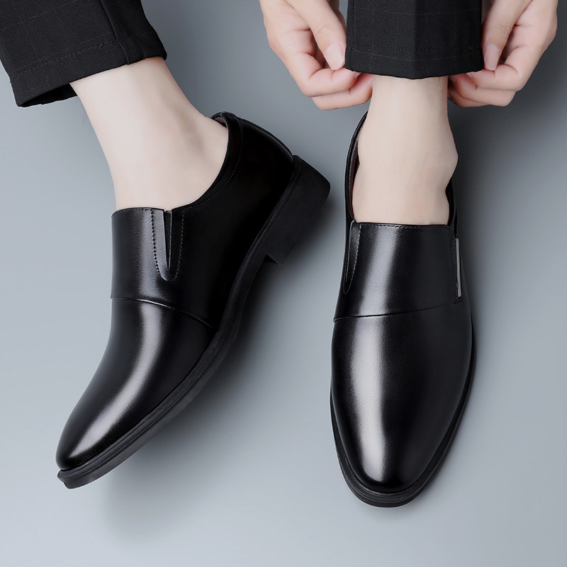 Hader - Leather Loafers With Pointed Toe