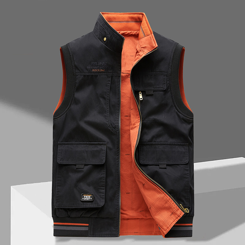 Crispin - Sleeveless Vest With Multi Pocket