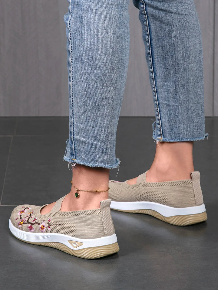 Tammie - Stylish Orthopaedic Shoes