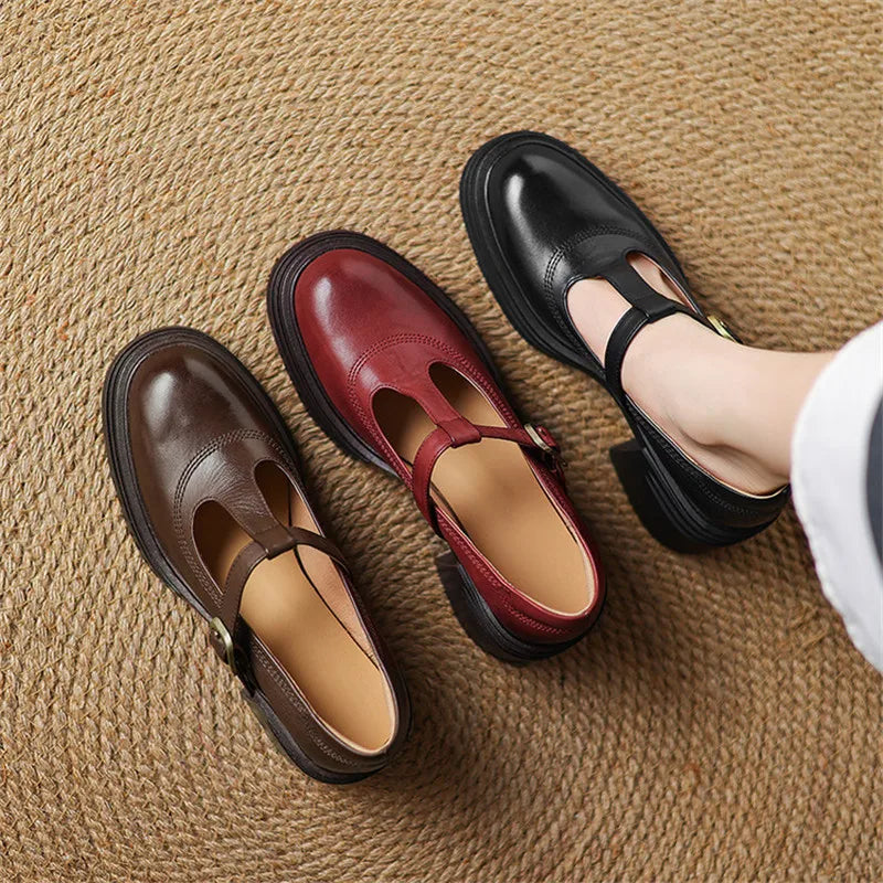 Bellana - Chunky Block Heel Pumps