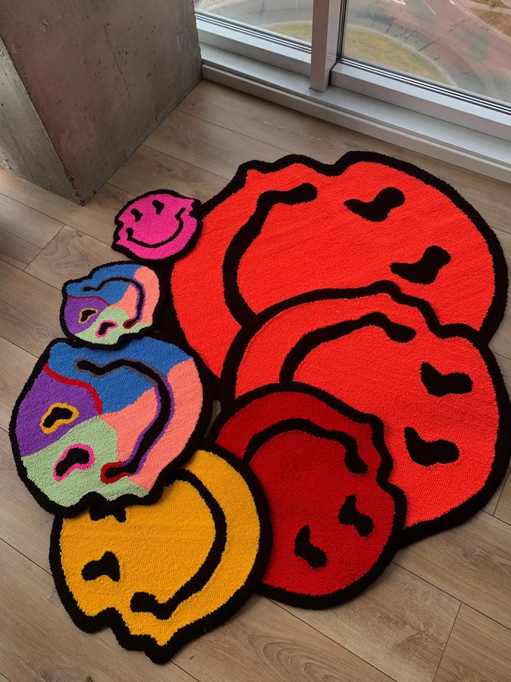 Smiloop - Twisted Smiling Rug For Home Decor