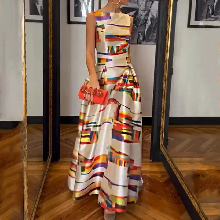 Vivien - Maxi Dress with Geometric Print