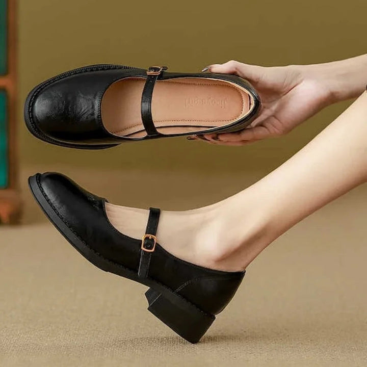 Donia - Comfortable Leather Shoes With Strap
